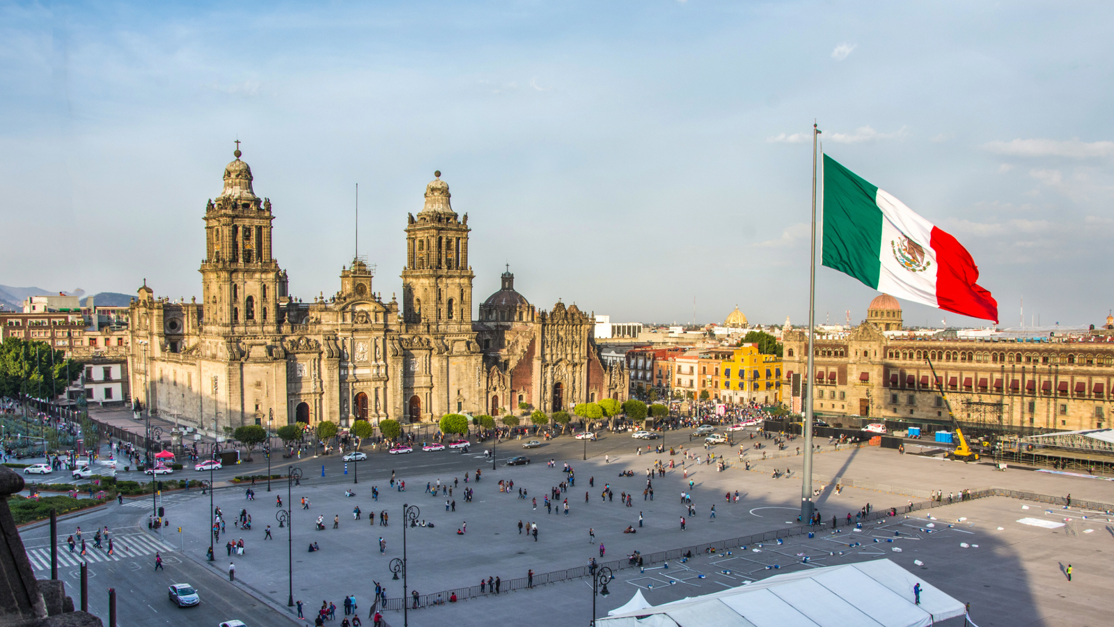 Historia de México: Desde sus Primeros Habitantes al México Moderno